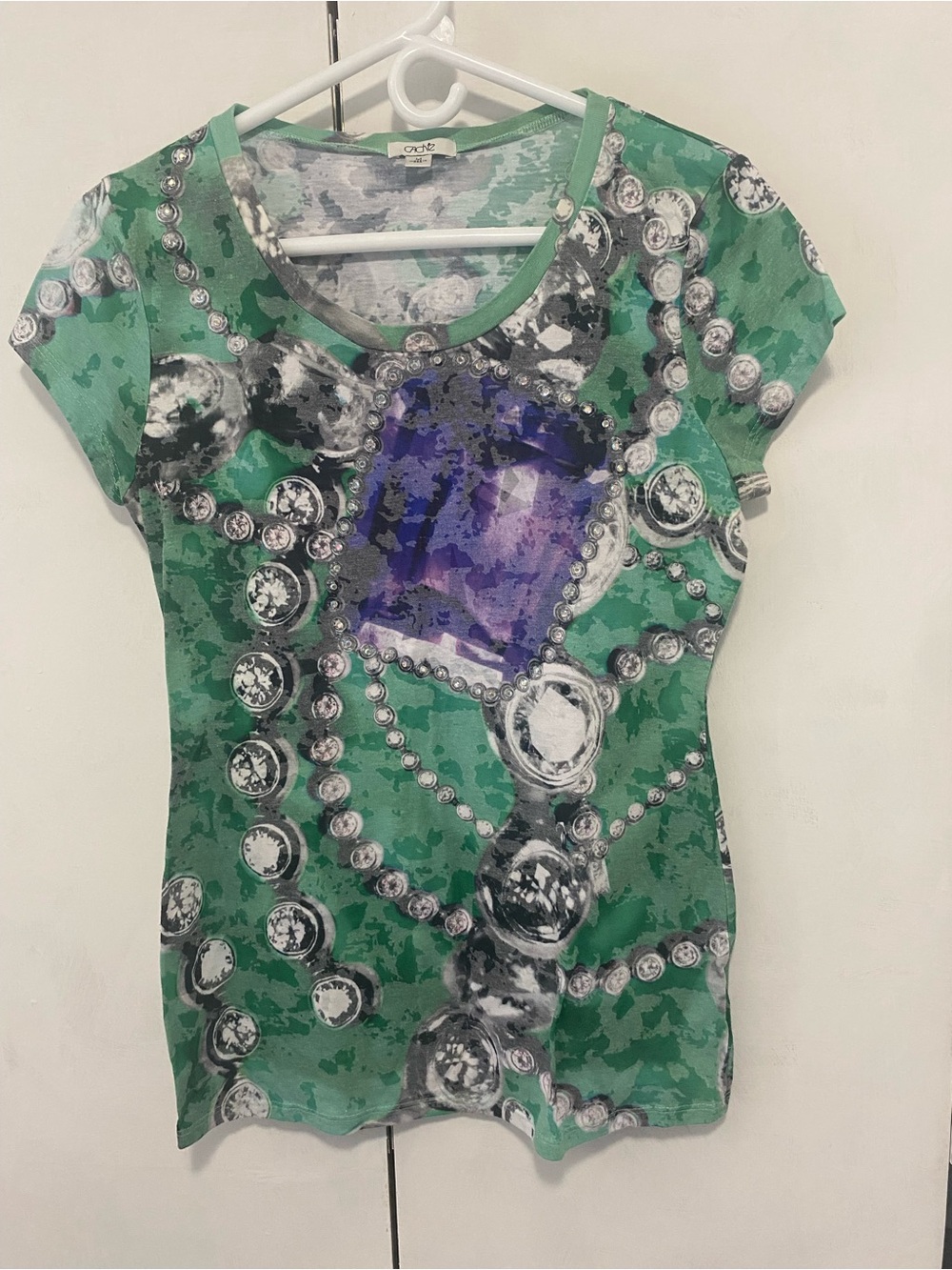 Cache Women’s Green Gem-Print Medium Short Sleeve Top Bling Mob Wife